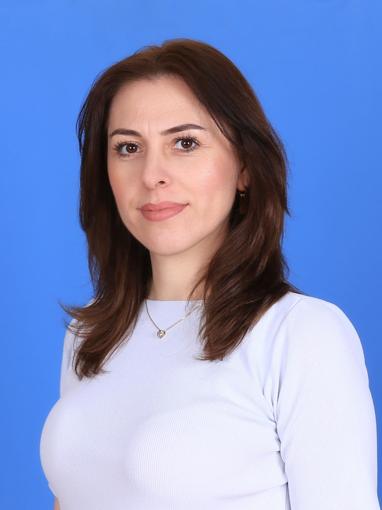 Меджидова Эльвира Давлетхановна.